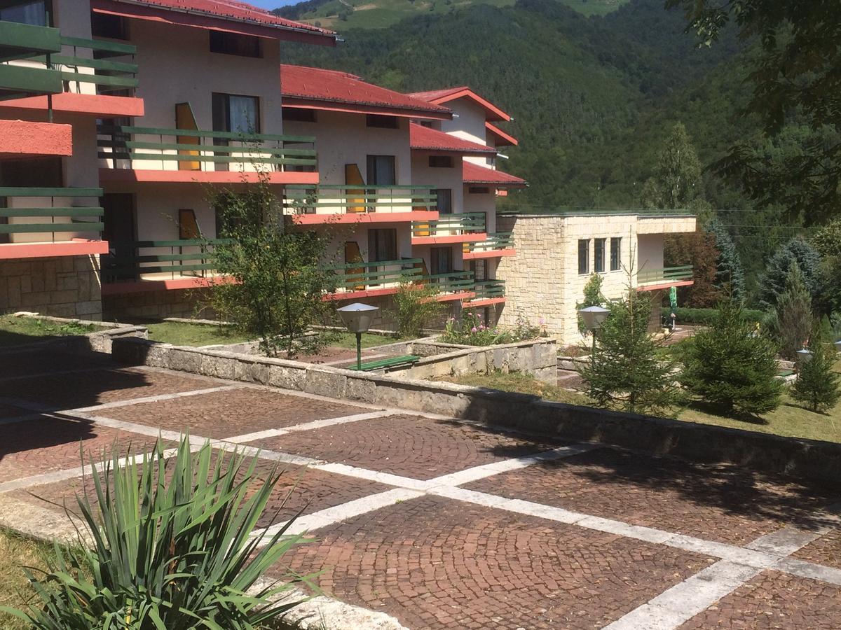 Park Hotel Ribaritsa 外观 照片